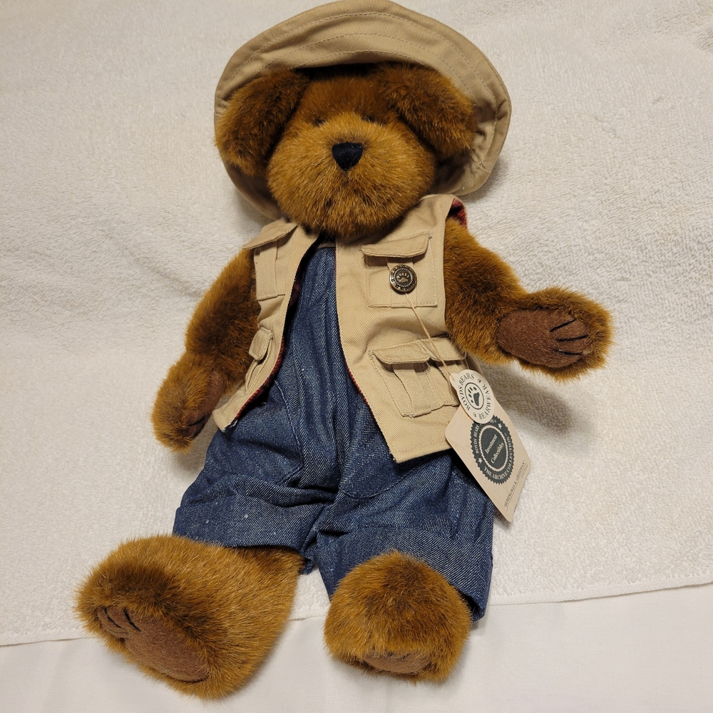 Boyd's Bear 14" in Hemmingway K. Grizzman Plus Beat 91263 NWT